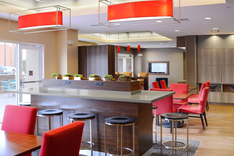 Food & Drinks 4, Towneplace Suites by Marriott Houston Galleria Area, Houston