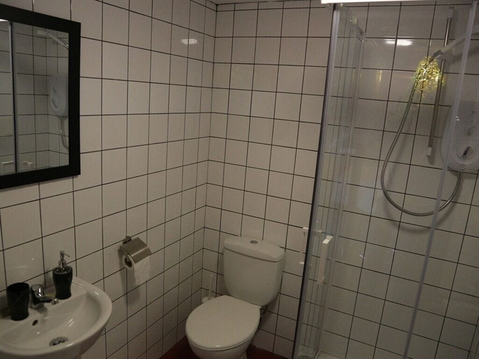 Bathroom 3, The Village Studio Apartments