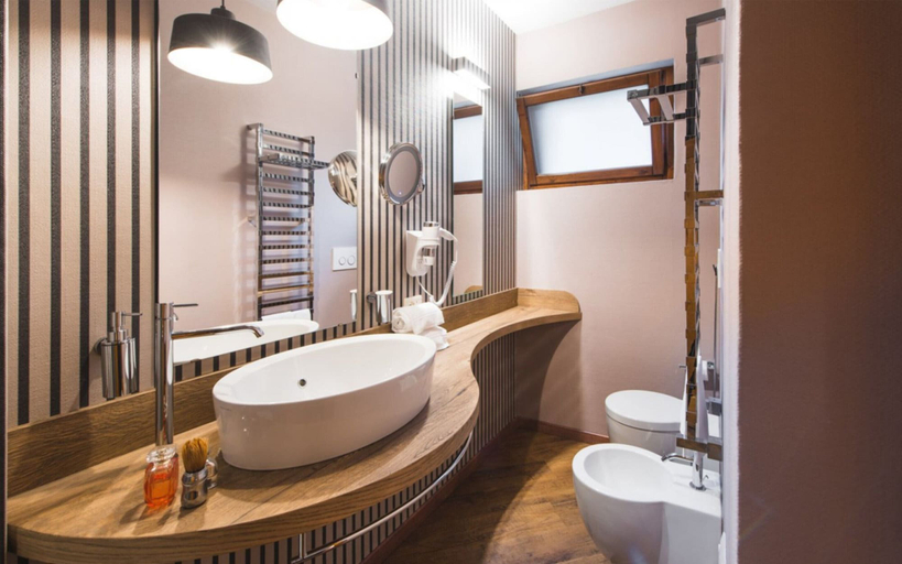 Bathroom, Modernes Studio mit Gemeinschaftlichen Pool, Grosseto