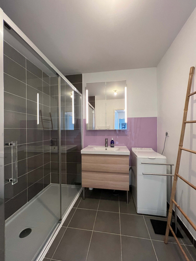 Room 5, Le Quinze Sols - 5p - Blagnac - Parking, Haute-Garonne
