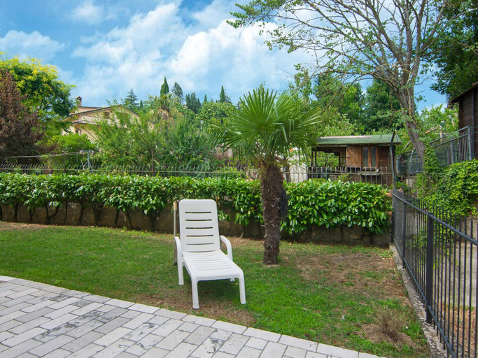 Garden 2, Studio Apartment in San Sepolcro, Arezzo