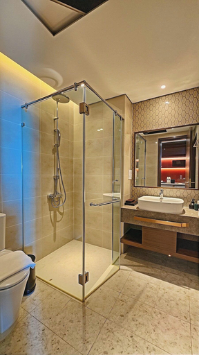 Bathroom 5, Golden Sands Bayfront Mũi Né, Phan Thiết