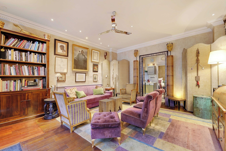 Living area 5, Historic Elegance in the Heart of Marais - 6p/2br, Paris