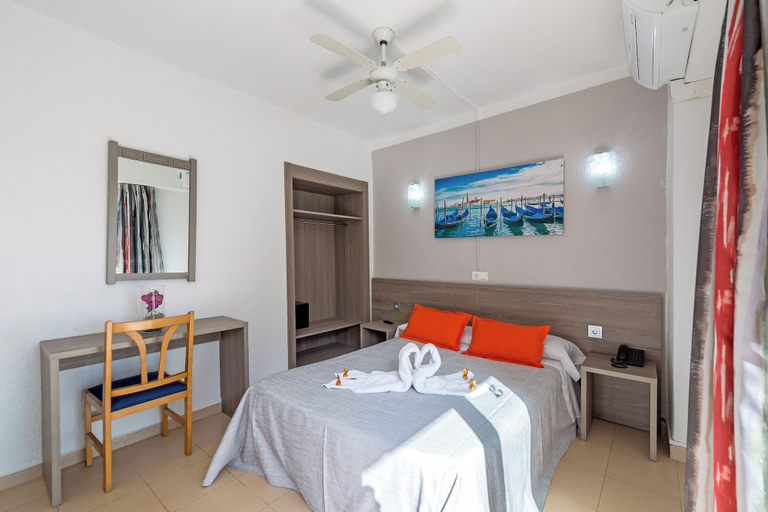 Bedroom 4, Hotel Costa Mediterraneo - Adults Only +16, Baleares