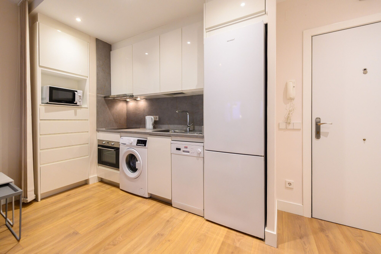 Room 3, M Bso5 Apartamento Luminoso con 1 Dormitorio y e, Madrid