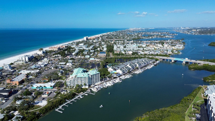 Primary image, Harbourside 8816, Pinellas