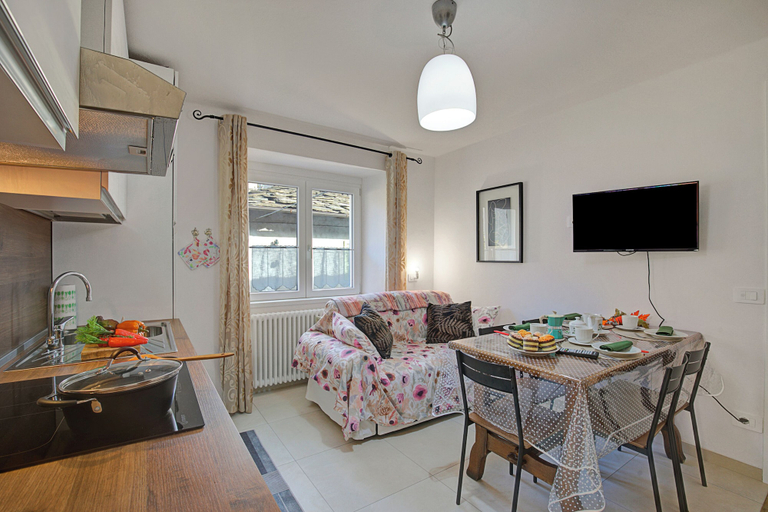 Living area 5, Ornavasso Apartments, Verbano-Cusio-Ossola