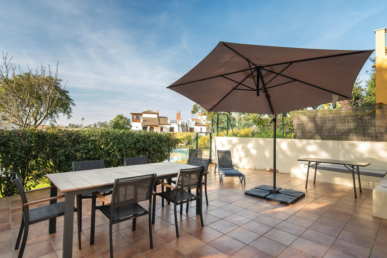 Outdoor dining 4, Cosy Apartment on Huelva Coast, Huelva
