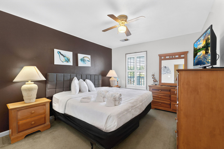 Interior 3, Fairways 26E, Horry