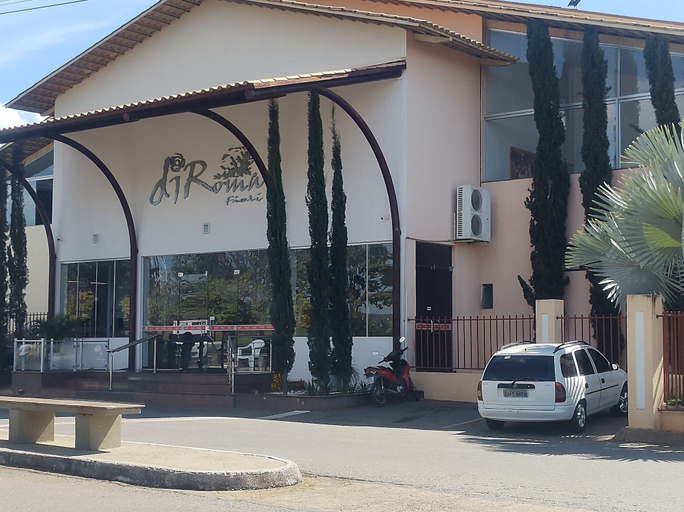 Exterior & Views 2, Fiori di Roma via Roberto Imoveis, Caldas Novas