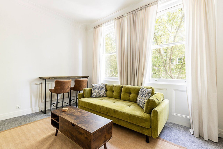 Living room 4, Elegant Knightsbridge Flat Near Harrods, London