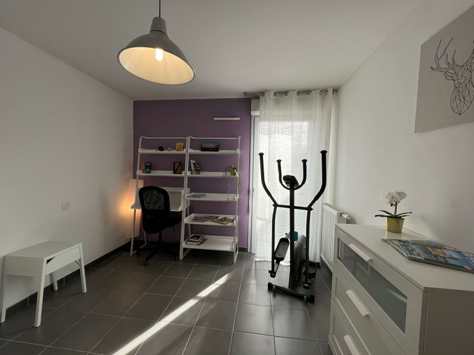 Room 2, Le Quinze Sols - 5p - Blagnac - Parking, Haute-Garonne