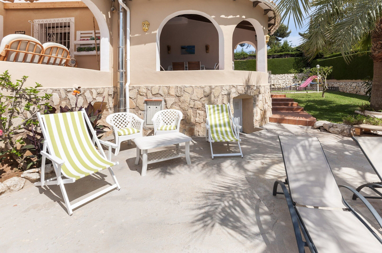 Terrace/patio 4, Frederic - Villa With Private Pool, Alicante