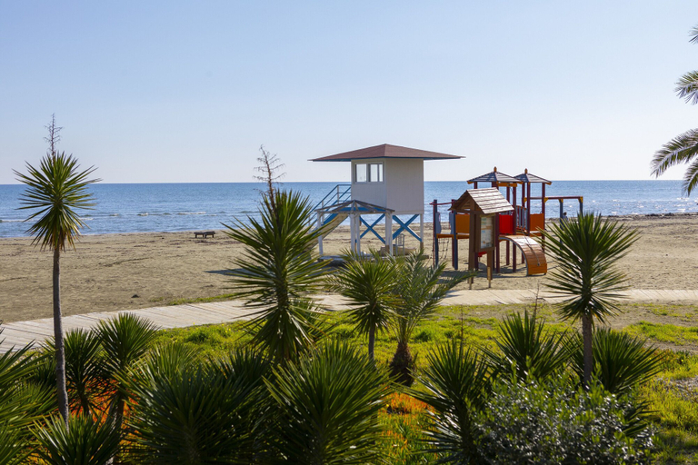 Room 3, Mackenzie Beachfront Suite, Larnaca