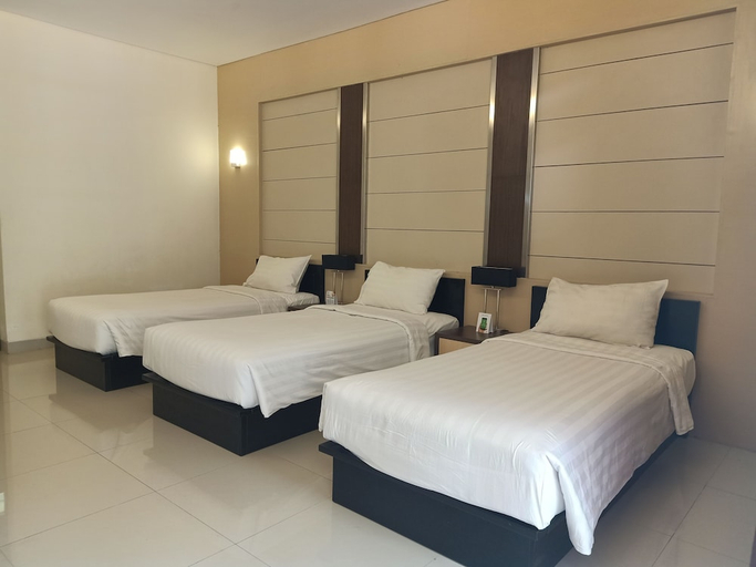 Bedroom 2, Zuri Resort Cipanas, Bogor