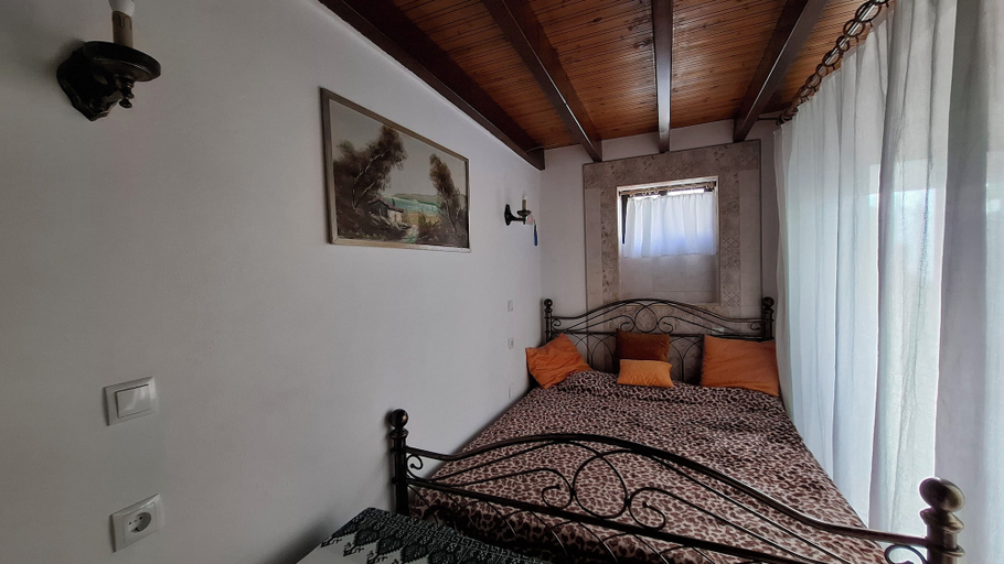 Bedroom 3, Castellino Studios, South Aegean