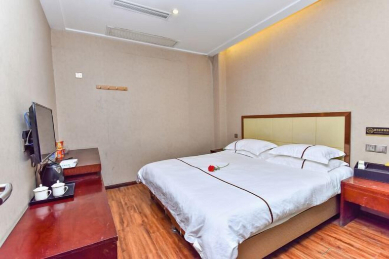 Bedroom 3, Zichen Express Hotel (Santajizhen People's Government Branch), Fuyang