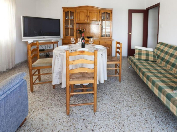 Dining 3, River - Apartment In Daimus. Free Wifi, Valencia