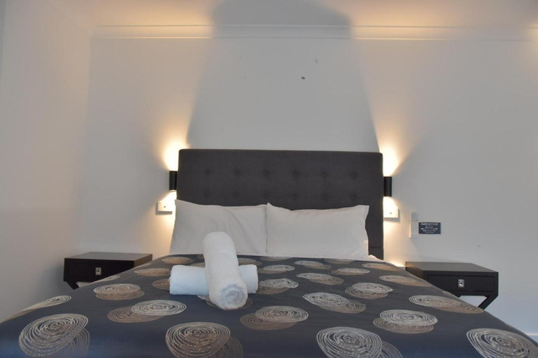 Bedroom 2, Shepparton Belltower, Shepparton