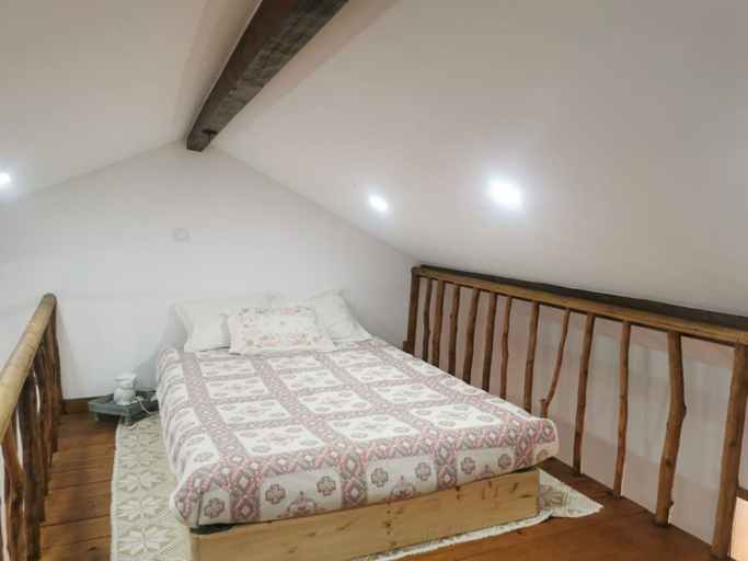 Room 2, Private Pool With Huge Terrace Garden, Celorico de Basto
