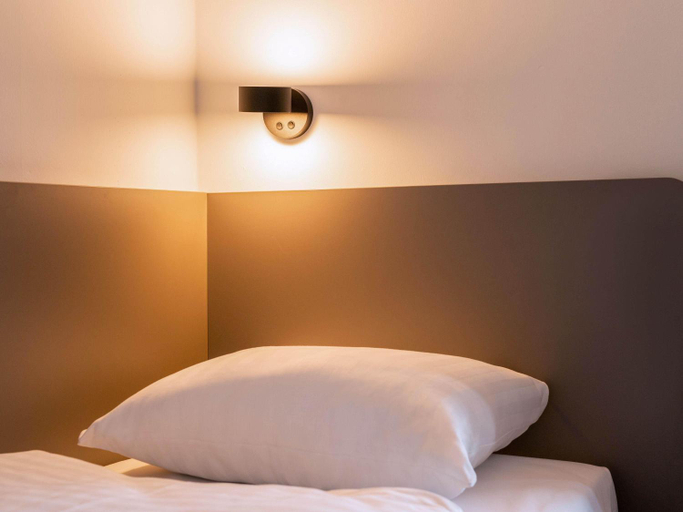 Bedroom 2, B&B HOTEL Flensburg-City, Flensburg