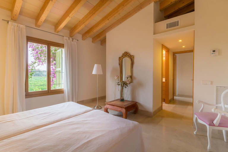 Room 2, Son Puca I Villa With Saltwater Pool, Baleares