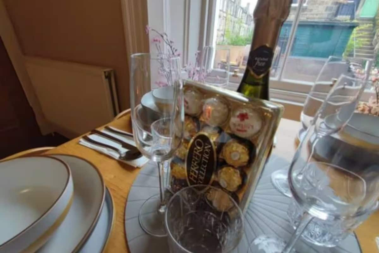 Room 5, Central-ground Floor-private Garden With Parking, Edinburgh