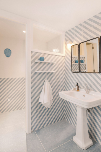 Bathroom 5, The Salmar - Adults Only, Santa Cruz de Tenerife