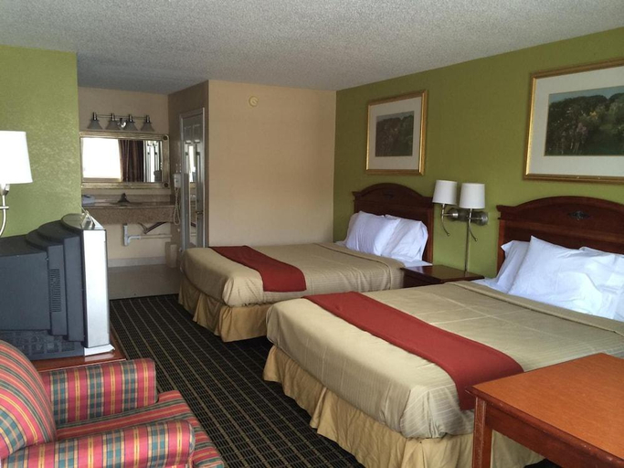 Bedroom 4, Newport News Inn, Newport News