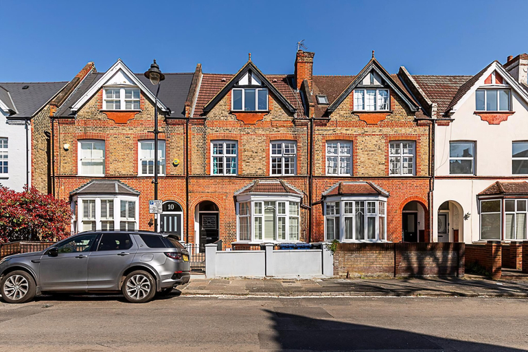 Exterior & Views 2, Chic Garden Flat in Leafy Ealing, London