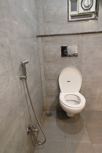 Bathroom 5, Hotel Pratap Grand, Ranchi