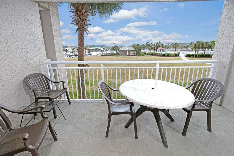Interior 5, Yacht Club 2-704, Horry