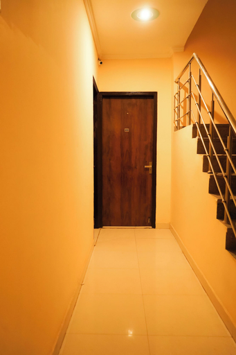 Interior 4, Roomshala Hotel Smart, Delhi