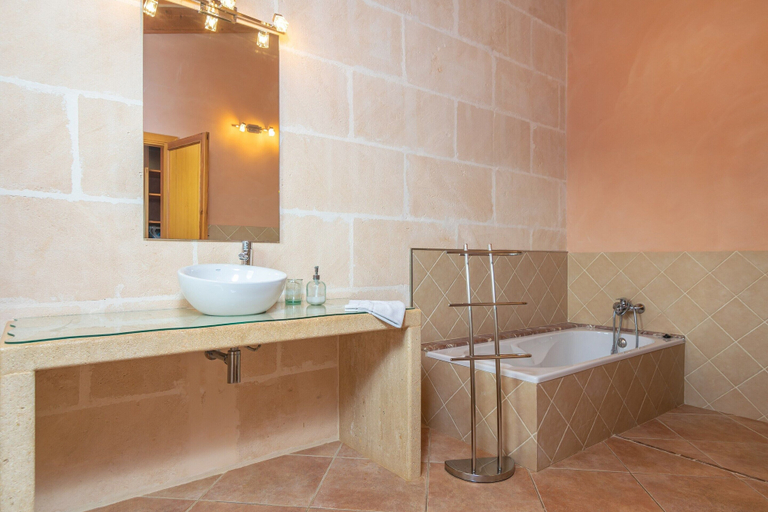 Bathroom 4, Can Ribas - Villa With Private Pool. Free Wifi, Baleares