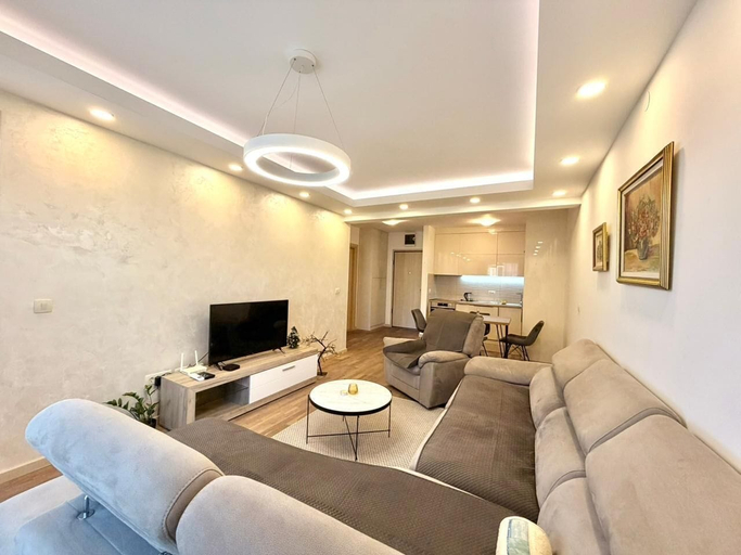 Living area 5, LV Central Apartment-Free Parking