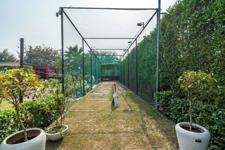 Property grounds 5, Elivaas Leo's Den 4BHK With Private Pool, Gautam Buddha Nagar