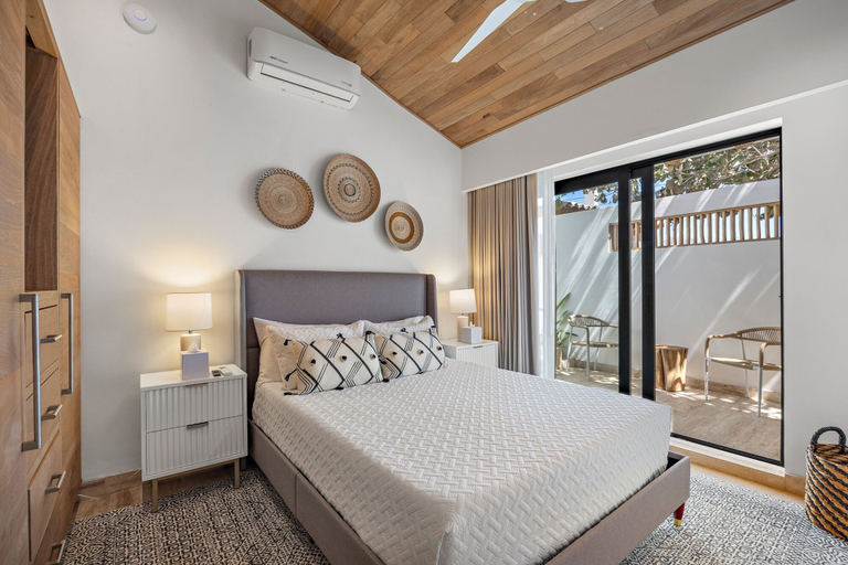 Room 2, Private Careyeros Oceanfront Living, Compostela