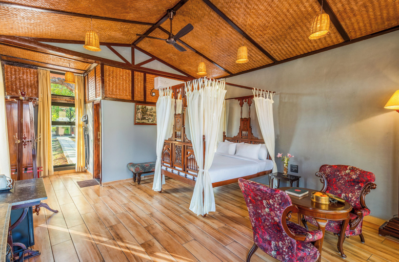 Room 2, Growpure Luxury Farm & Nature Resort, Banswara