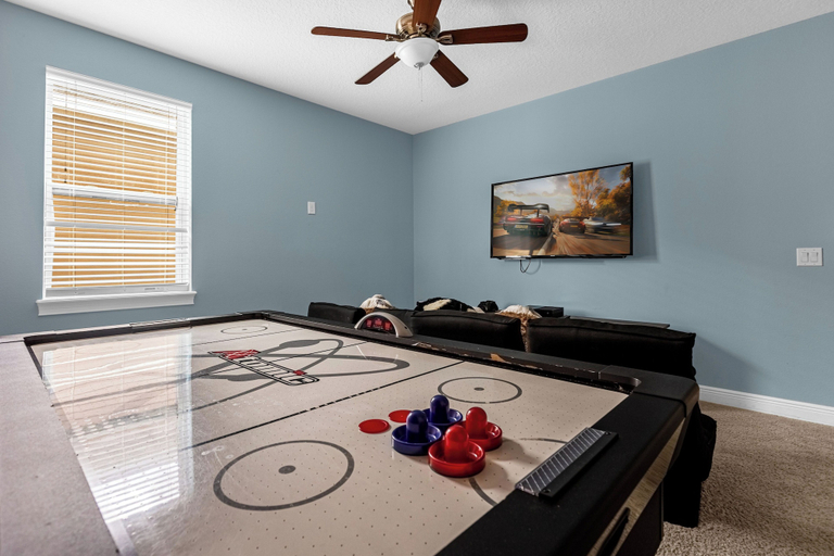 Interior 2, 431-7-np-gateaway With Screened Pool, Osceola