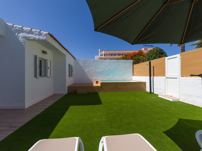 Exterior & Views 2, Bungalow Near Yumbo & Playa del Ingles Beach, Las Palmas