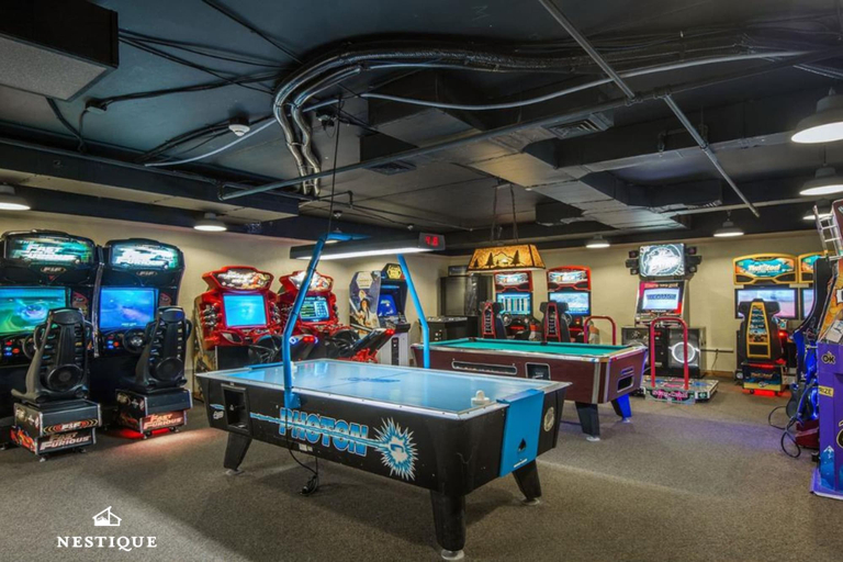 Interior 2, Westgate 4507-b, Summit