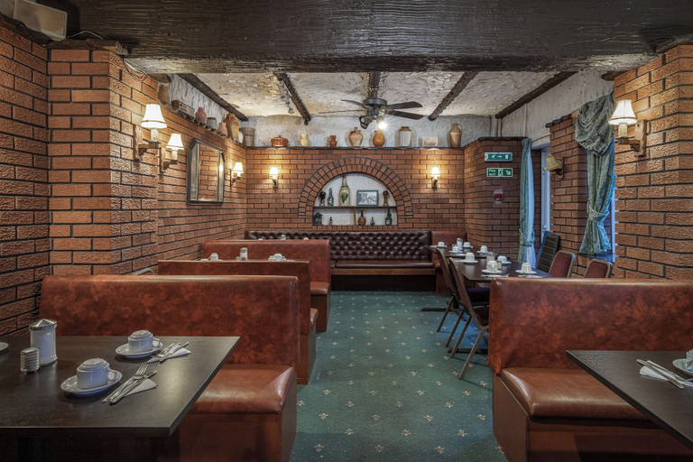 Food & Drinks 4, Royal Oakwell Hotel, Blackpool