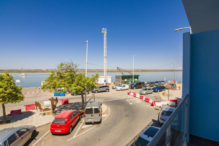 Exterior 2, River-view Apartment in Ayamonte, Huelva