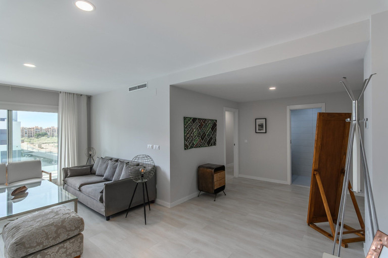 Living room 3, Elegant Home by Haraganes Beach, Huelva