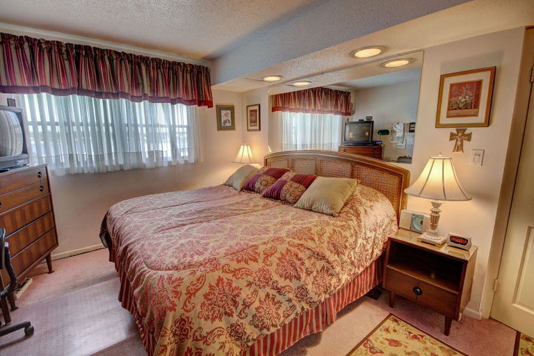 Bedroom 3, 555 El Matador, Okaloosa