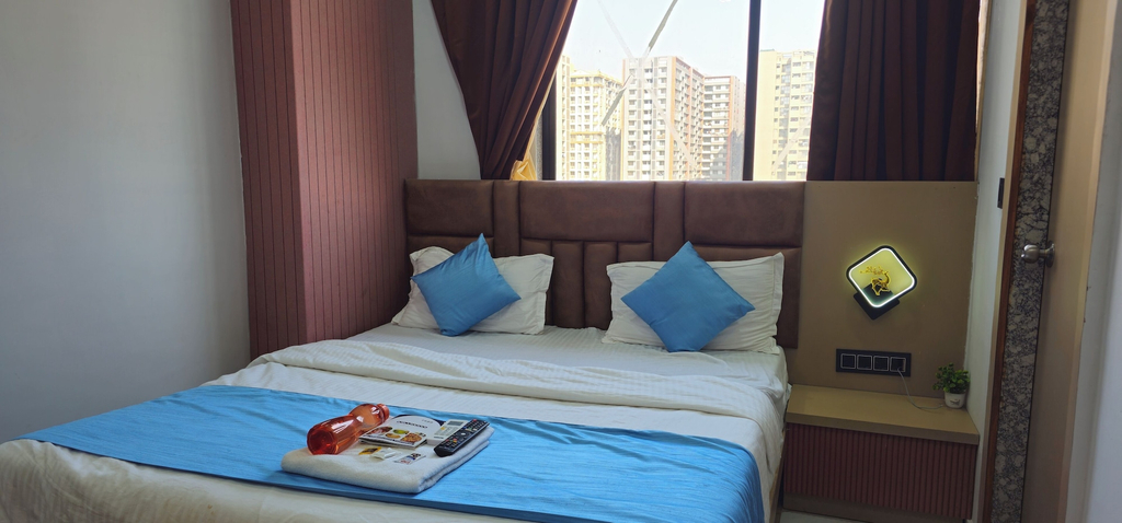 Room 5, Hotel Heritage, Ahmadabad