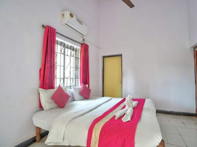 Room 5, Delma's Guest House, North Goa