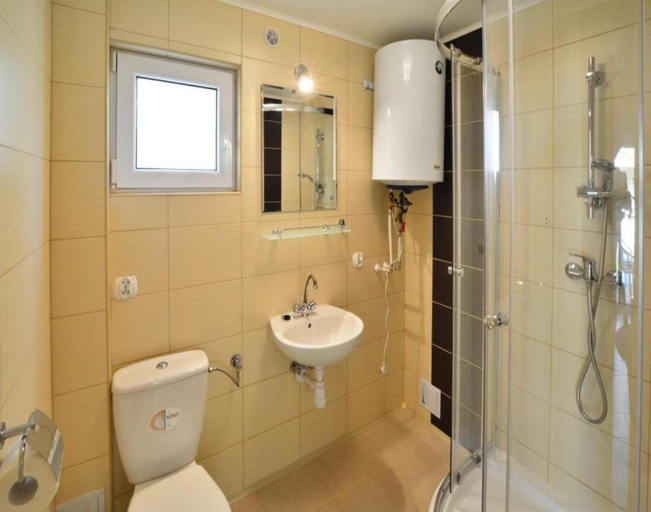 Bathroom 4, Large Holiday Homes, Swimming Pool, Jacuzzi, Kołobrzeg