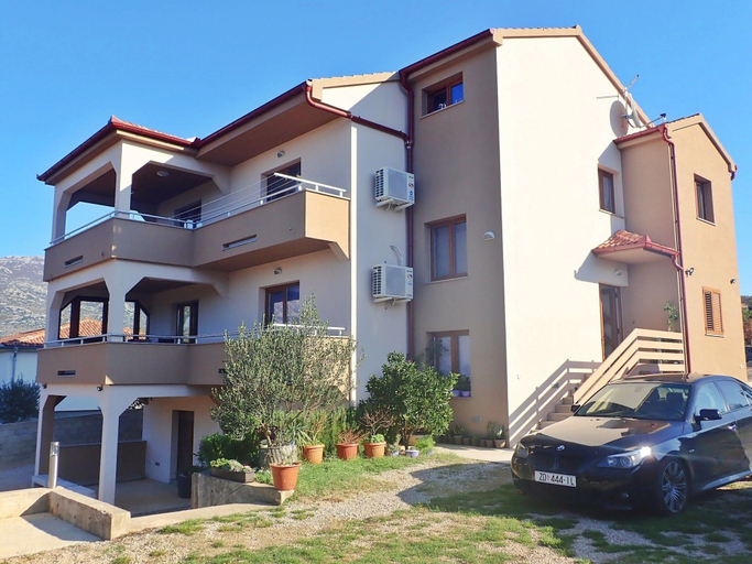 Others 2, Apartment in Rovanjska Near Velebit Mountains, Jasenice
