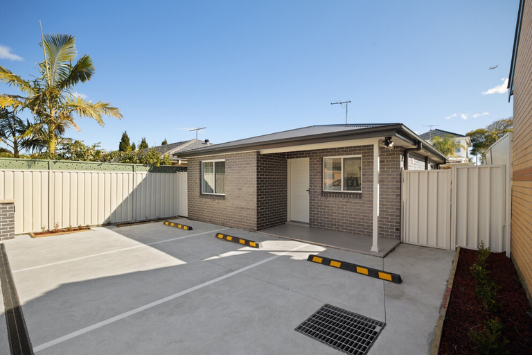 Reception 3, Beachside 2-bed Home in Brighton-le-sand, Sydney